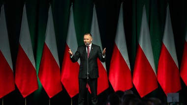 szef kibiców legii poprosił karola nawrockiego o ułaskawienie. prezydent rp powiedział, co zrobi w sprawie "starucha" i zbigniewa ziobro