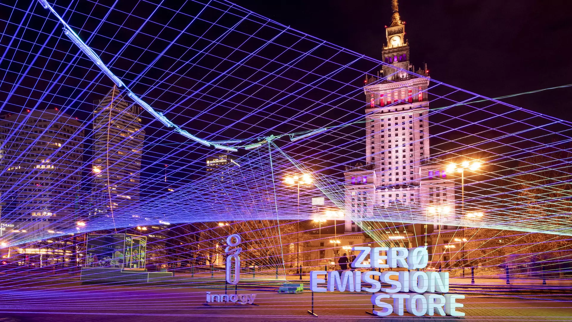 "Naszym marzeniem jest miasto wolne od smogu". Pierwszy w Polsce Zero Emission Store już otwarty