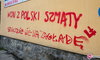 Rasistowskie hasła na domach Romów w Limanowej