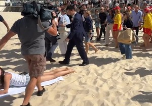 Hit! Kupačica ignorisala Megan i Harija -  nije se ni makla dok su prolazili pored nje