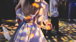 Nagranie ze studniówki hitem internetu. Taniec maturzystów z Podlasia godny estrady