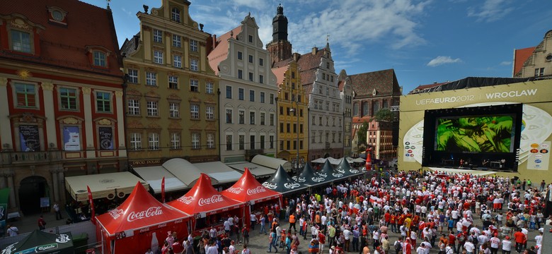 Biznes na Euro 2012? Restauratorzy nie muszą pracować do końca roku