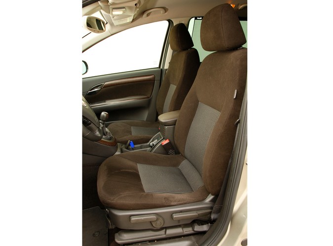 Croma to powrót Fiata do ligi passata i mondeo, w której notabene nigdy nie udało się zabłysnąć producentowi znanemu z fenomenalnych aut miejskich. Niestety i w tym przypadku włoska koncepcja limuzyny nie przypadła do gustu klientom. Sprawdzamy, w czym tkwi problem...