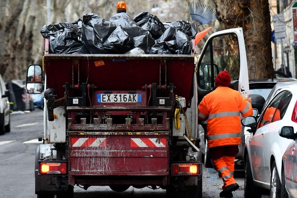 Italija: Đubretari pomogli u potrazi za loto listićem vrednim milion evra