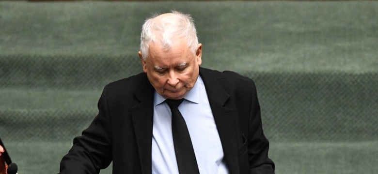 Kaczyński o zmianie traktatów UE: Niektórzy europosłowie zdradzili polskie interesy
