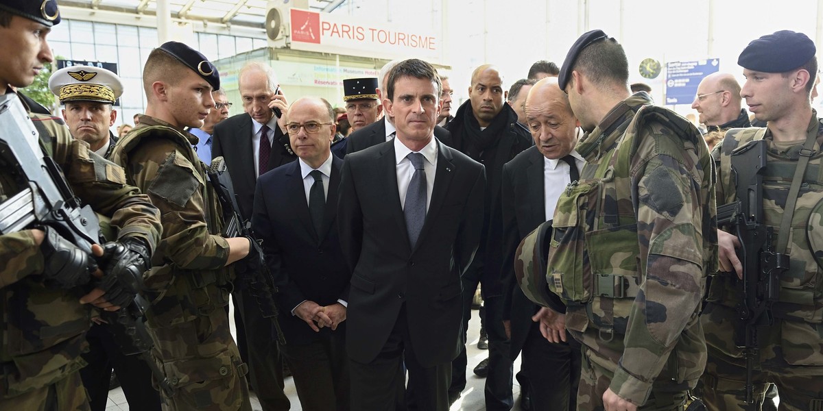 Premier Francji Manuel Valls ostrzega przed kolejnymi zamachami