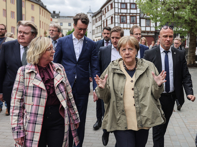 Angela Merkel w maju 2023 r. odwiedziła miasteczko Bad Münstereifel, które dwa lata wcześniej mocno ucierpiało w trakcie powodzi