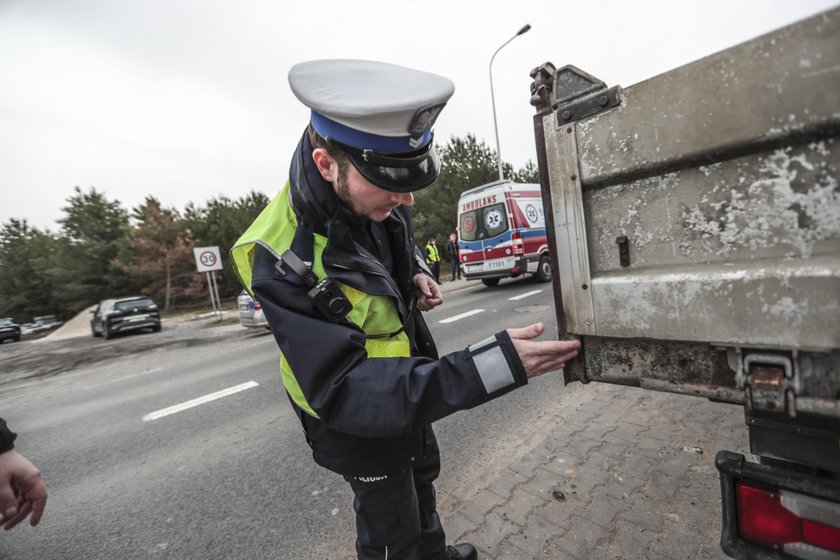 Horror na drodze. Dziecko wbiegło pod ciężarówkę