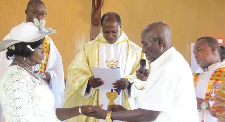 Son, now a catholic priest, officiates renewal of vows of parents, after 32 years of separation