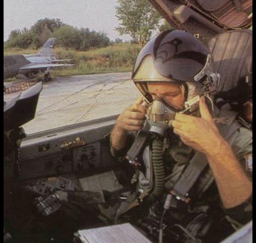 Nikolin otac Predrag Milutinović u MIG-u