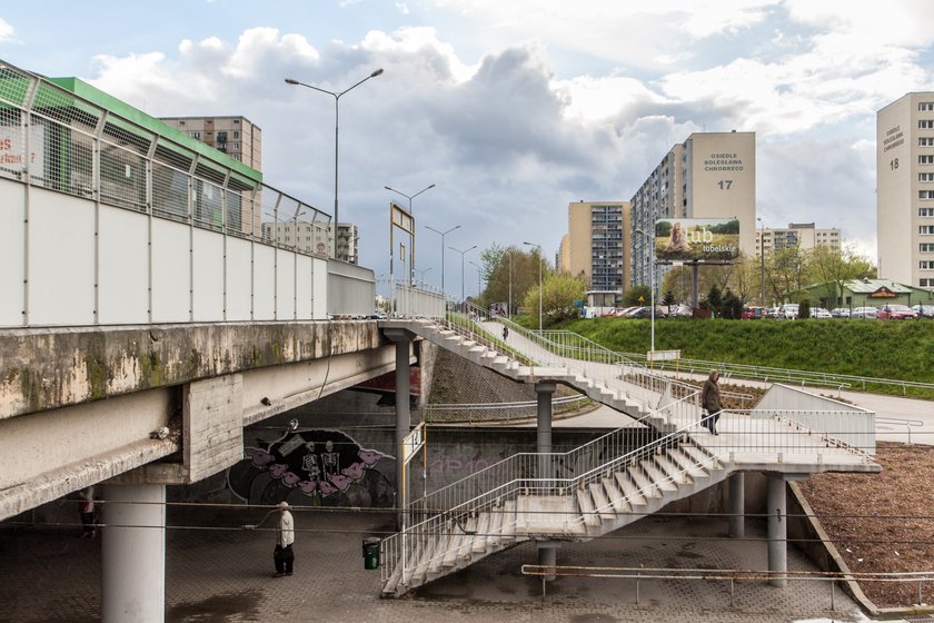 Wyremontują schody na Kurpińskiego