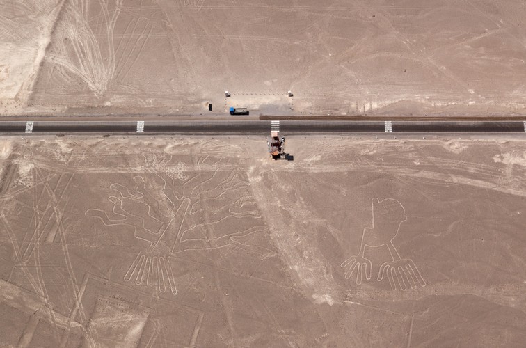 Tajemnicze rysunki na płaskowyżu Nazca w Peru