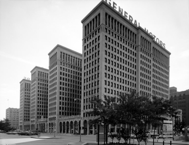 Cadillac Place, 15-piętrowy kompleks biurowy i siedziba General Motors w Detroit