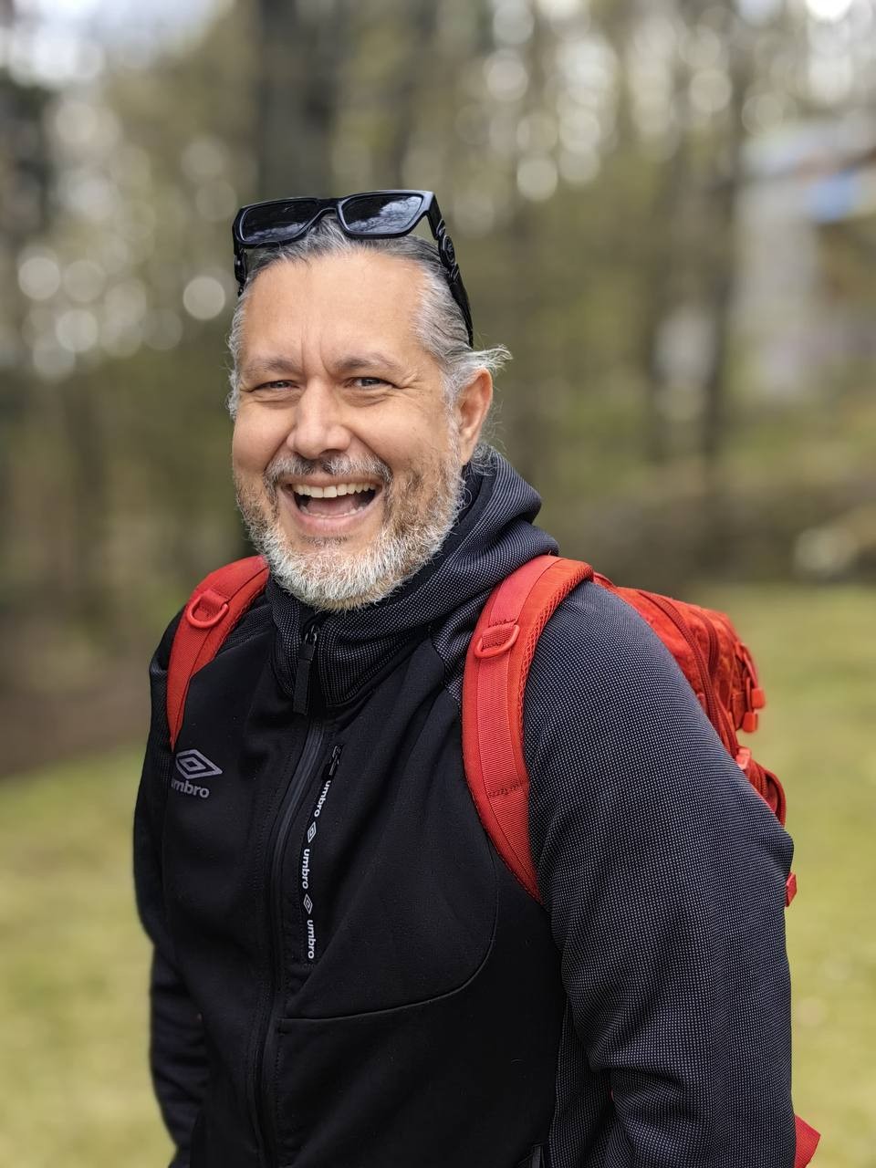 Hudobník Oskar Rózsa. 