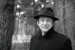 Zamieszanie wokół pochówku Edwarda Linde-Lubaszenki. Będzie pogrzeb państwowy?