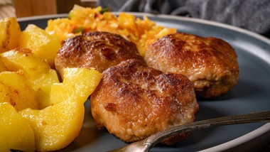 kotlet pożarski, prosty klasyk prl. smak mięsnej nostalgii, drobiowy k