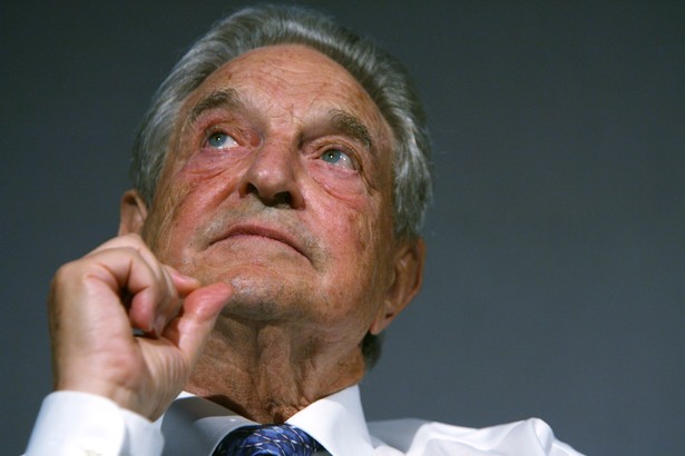 Miliarder George Soros, prezes i założyciel Soros Fund Management LLC, przysłuchuje się debacie o swojej książce "The Age of Fallibility: consequences of the war on terror" w London School of Economics.