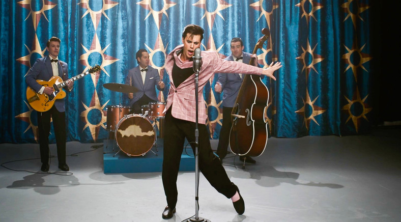 Kadr z filmu "Elvis"