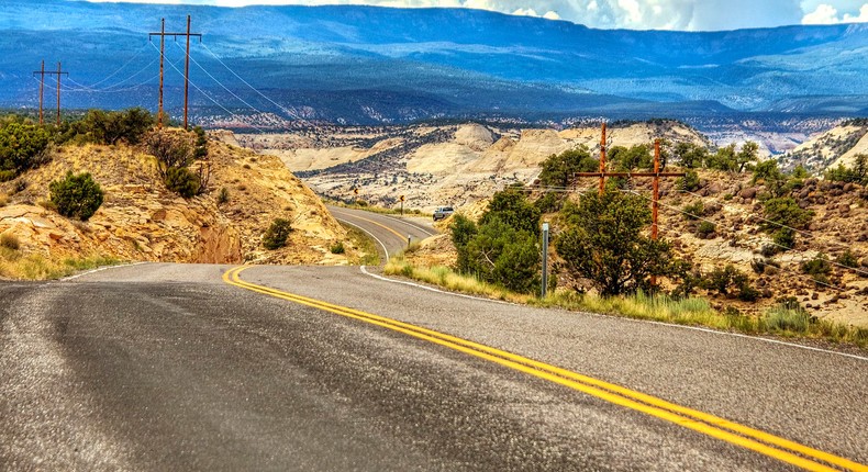 22 stunning roads in the US you should drive before you die | Business ...