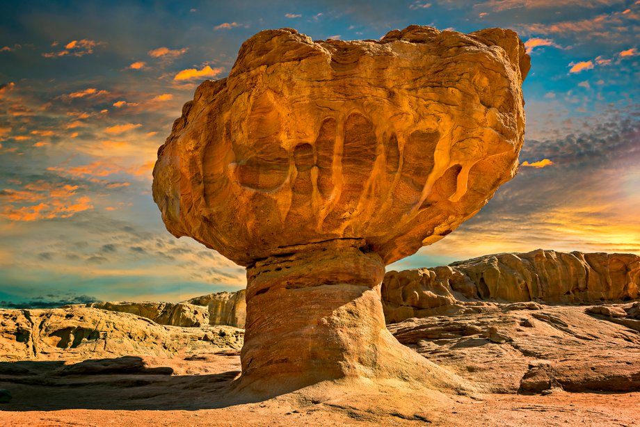 Nietypowe formacje skalne w Timna Park