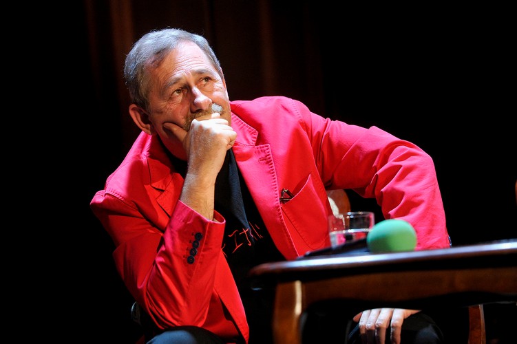 Andrzej Strzelecki na benefisie Jana Englerta