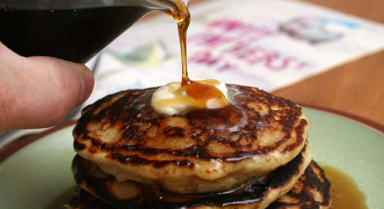 Pancakes maple syrup