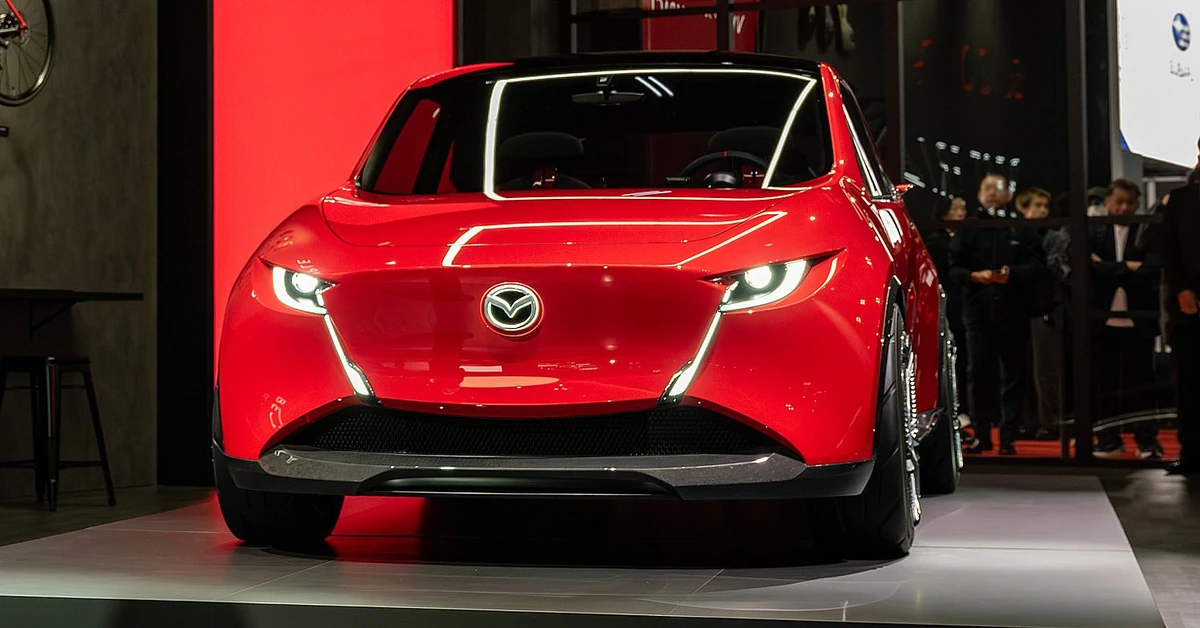 Nowa Mazda to rewolucja. Tak Japończycy ratują silnik spalinowy