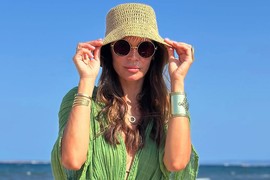 Najzgodnija srpska manekenka ovog leta NOSI NAJLEPŠU HALJINU ZA PLAŽU: Neverovatno izdužuje figuru, lagana je i jednostavna, a tako posebna i upečatljiva