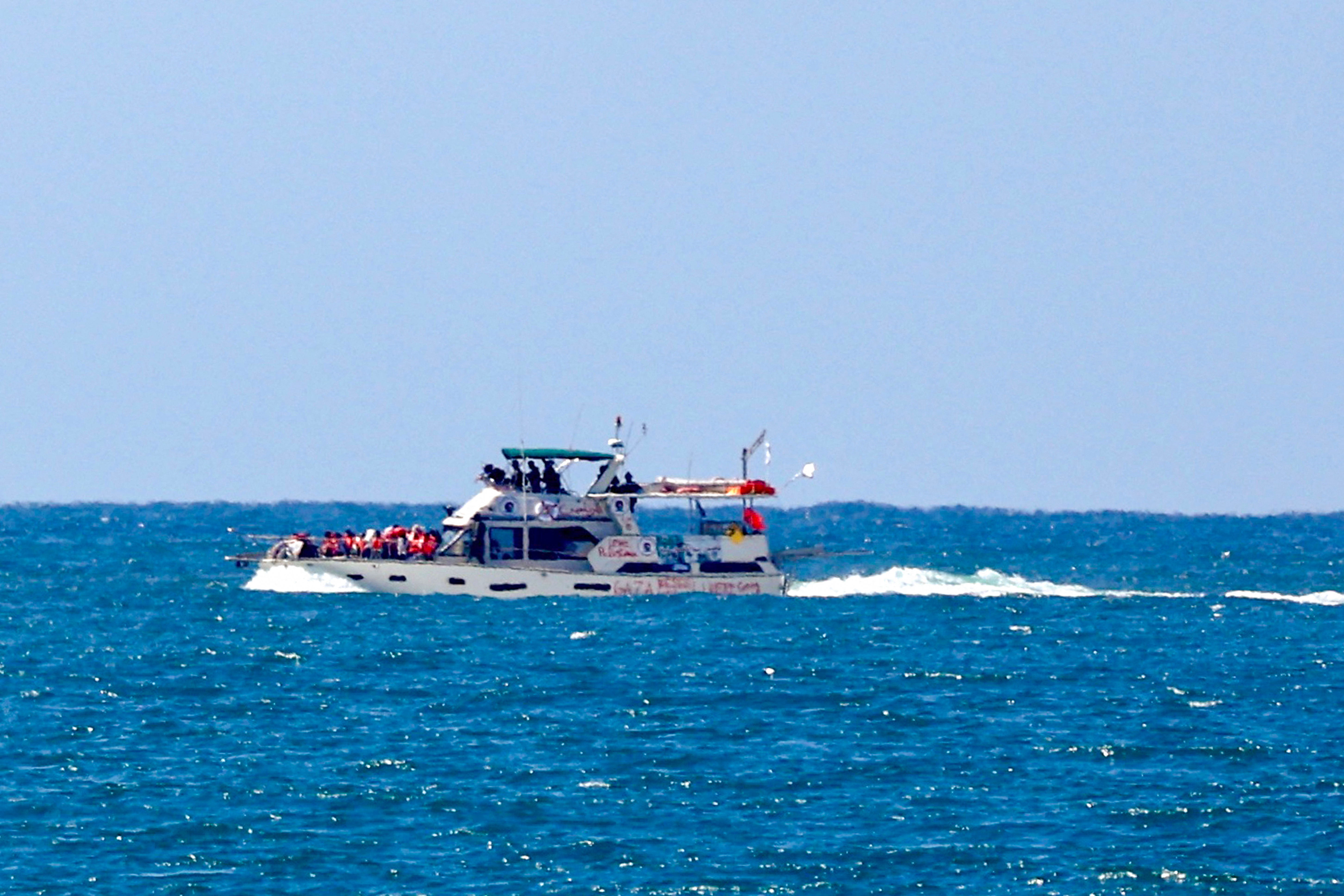 España ofrece avión para repatriar detenidos flotilla Gaza