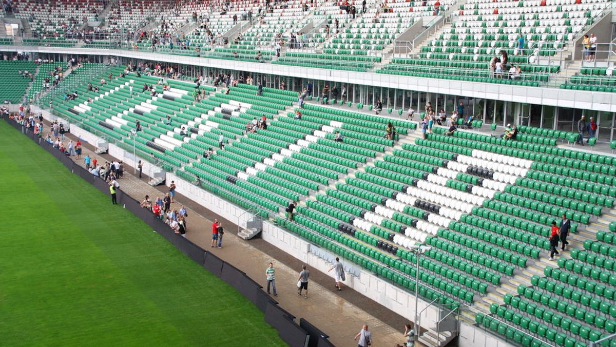 Egzekwowanie zapisów ustawy o grach hazardowych poprzez blokowanie dostępu do nielegalnie działających w Polsce internetowych firm bukmacherskich - to według głównego sponsora Legii najprostsze rozwiązanie problemu tzw. szarej strefy na tym rynku.