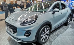 Ford przestawia swój biznes na NOWY tor. To największa rewolucja od 100 lat