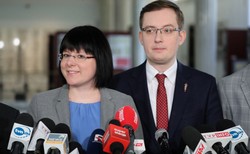 Godek i Winnicki wzywają PiS do pilnego wypowiedzenia konwencji stambulskiej. "Lobby homoseksualne robi, co chce"