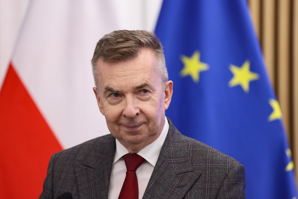 Warszawa, 27.09.2024. Minister nauki Dariusz Wieczorek na konferencji prasowej pt. "Zmiany w ustawie Prawo o szkolnictwie wyższym i nauce", 27 bm. w siedzibie resortu w Warszawie. (mr) PAP/Leszek Szymański
