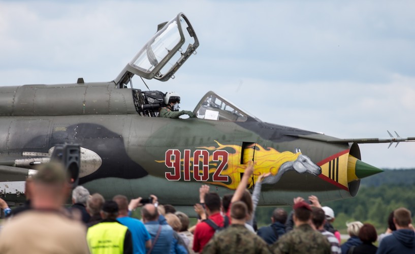 Pokaz samolotu Su-22
<br><br> (mr) PAP/Tomasz Koryszko