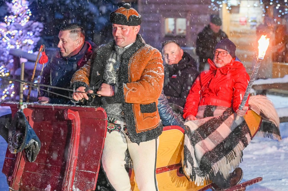 Kulig z udziałem prezydenta Andrzej Dudy i dyplomatów w Dolinie Chochołowskiej