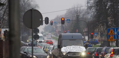 Protest mieszkańców Nowosolnej. Mają dość obietnic urzędników z Łodzi. Żądają obwodnicy