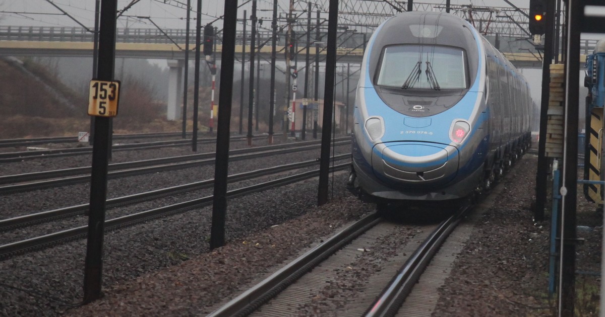 Tragedia na Pendolino: Ruch wstrzymany, śledczy na miejscu