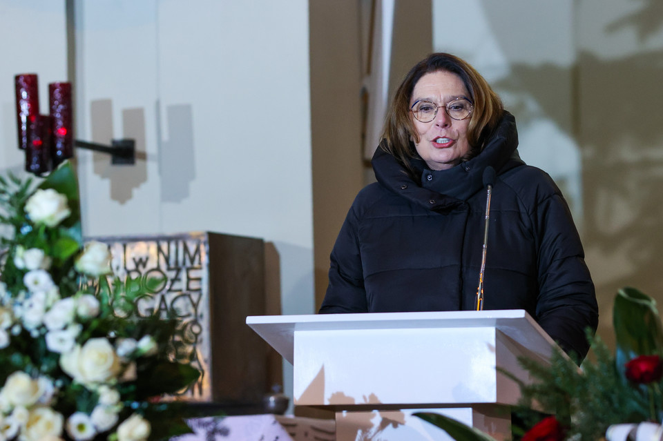 Małgorzata Kidawa-Błońska przemawiała podczas pogrzebu Iwony Śledzińskiej-Katarasińskiej