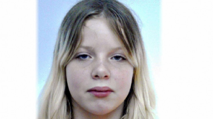 A 12 éves eltűnt kislányt, Annau Viktóriát keresi a rendőrség / Fotó: police.hu