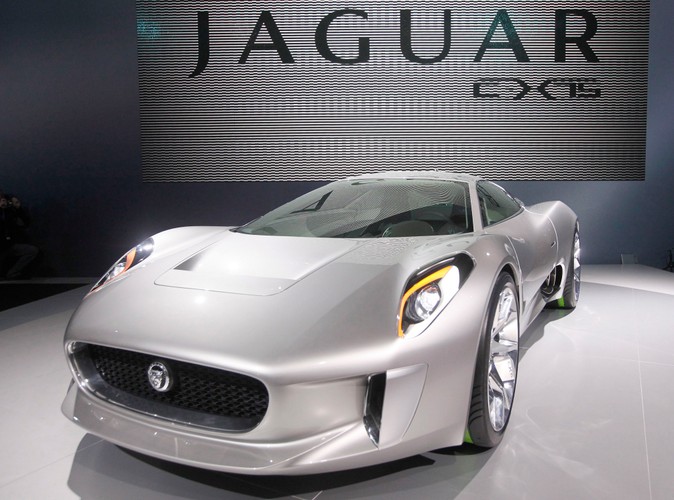 Elektryczny model Jaguara - CX75