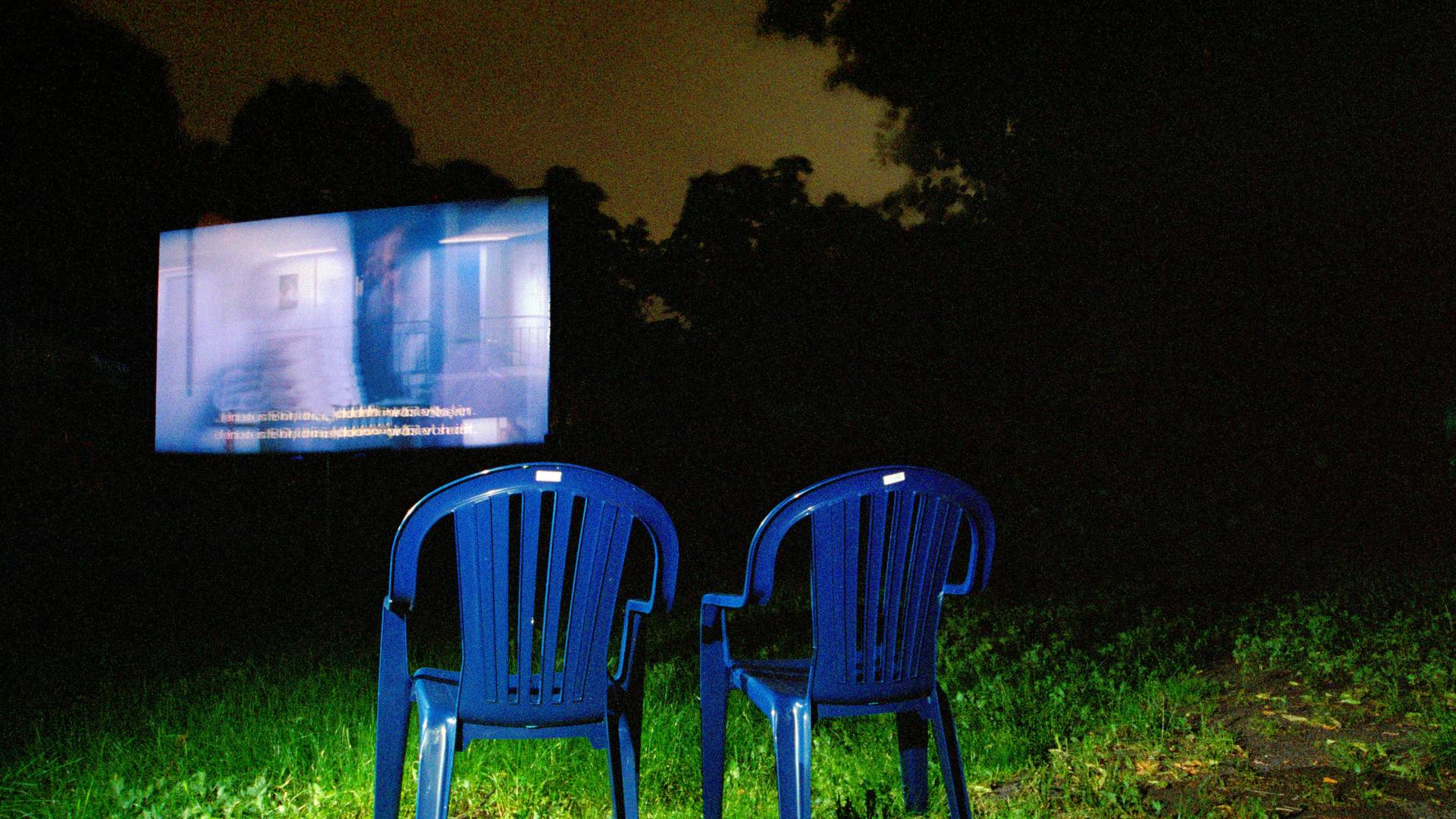 Besplatan letnji bioskop na platou FDU