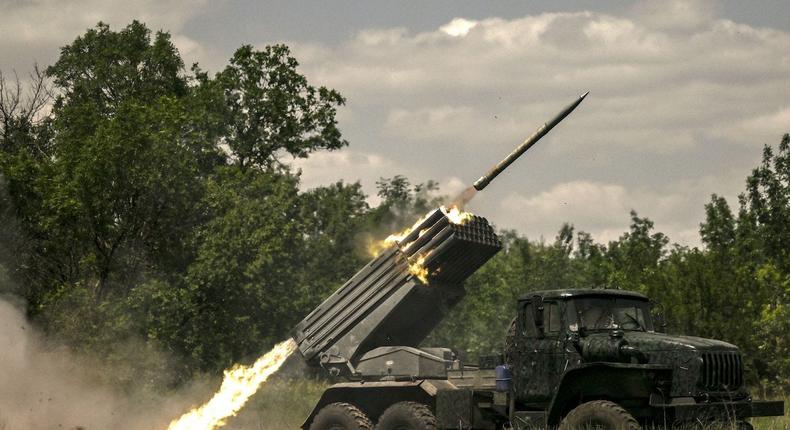 Ukrainian troops fire with surface-to-surface rockets MLRS towards Russian positions at a front line in the eastern Ukrainian region of Donbas on June 7, 2022.