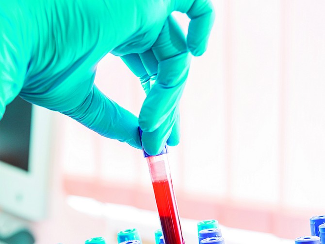 116166_stockphotomedicalequipmentbloodtest327930482