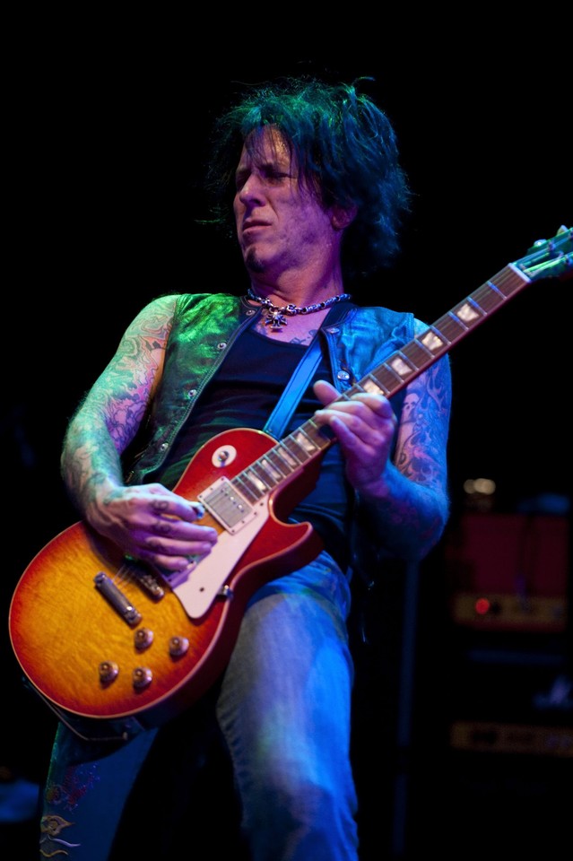 Tracii Guns (Guns N' Roses)