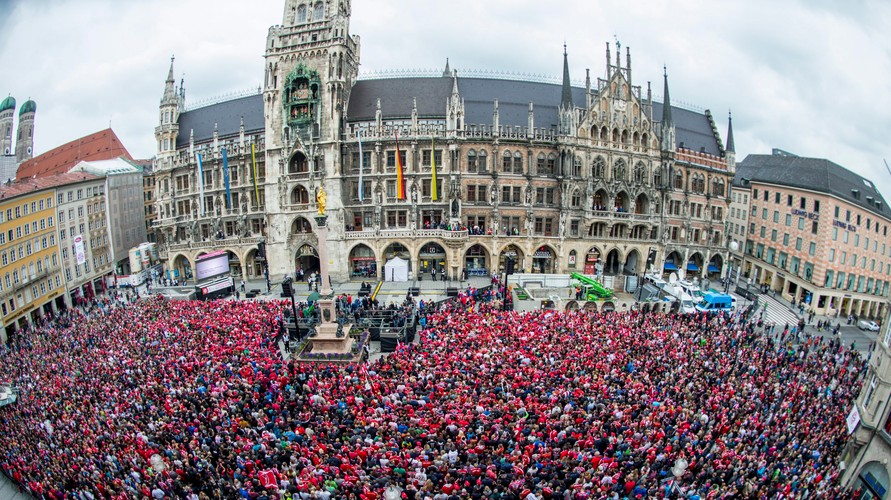 Tak Robert Lewandowski z kolegami z Bayernu świętował mistrzowski tytuł
