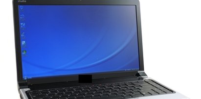 Za unijne pieniądze dostali laptopy, a teraz je... sprzedają!