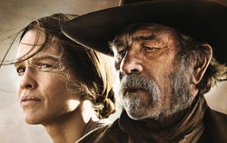 "Eskorta": Szaleństwo i samotność Tommy'ego Lee Jonesa