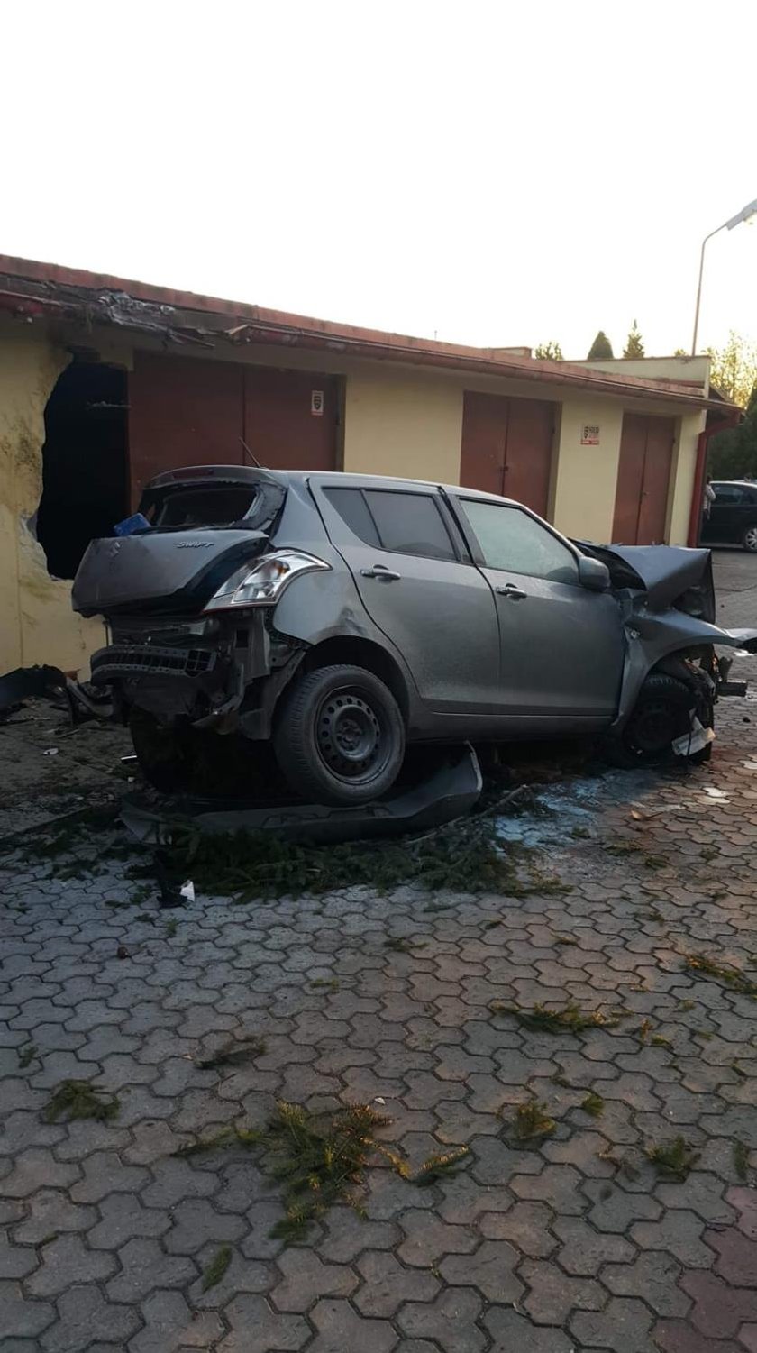 Wypadek na rondzie w Rąbieniu