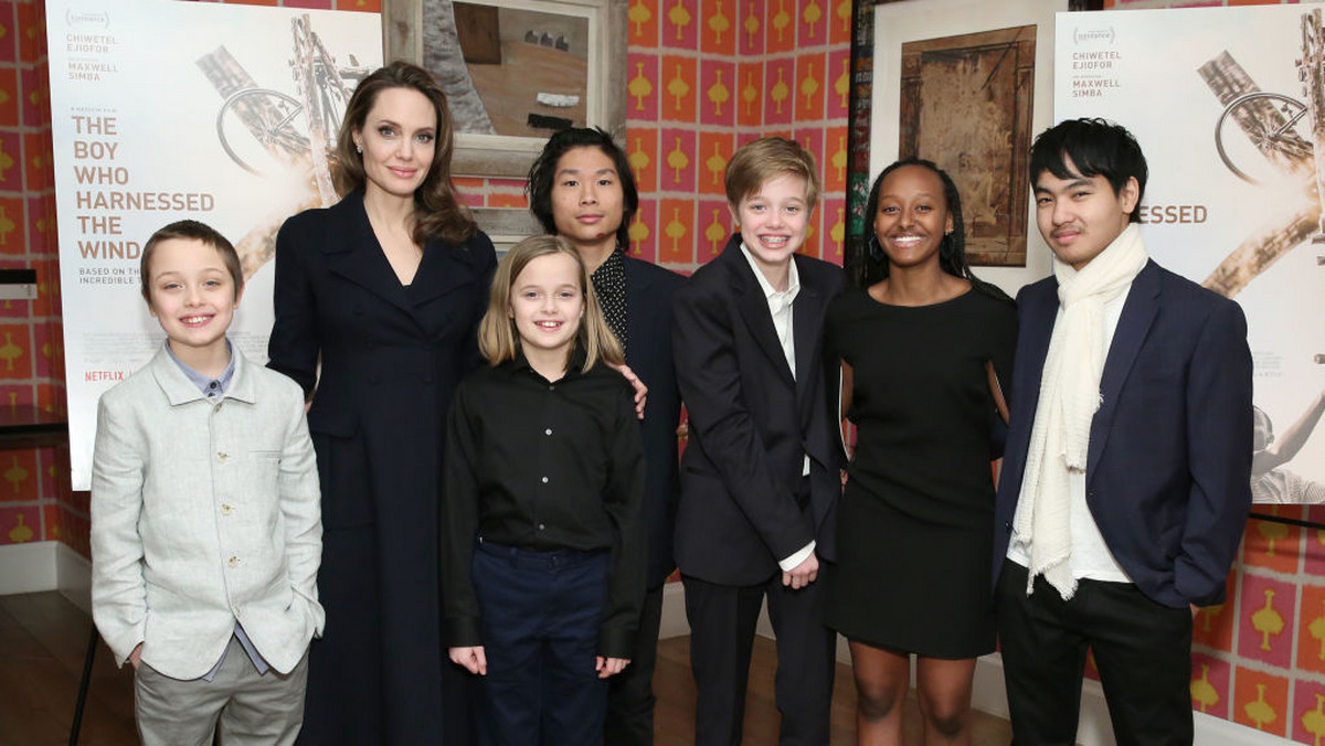 Angelina Jolie z dziećmi w 2019 r.