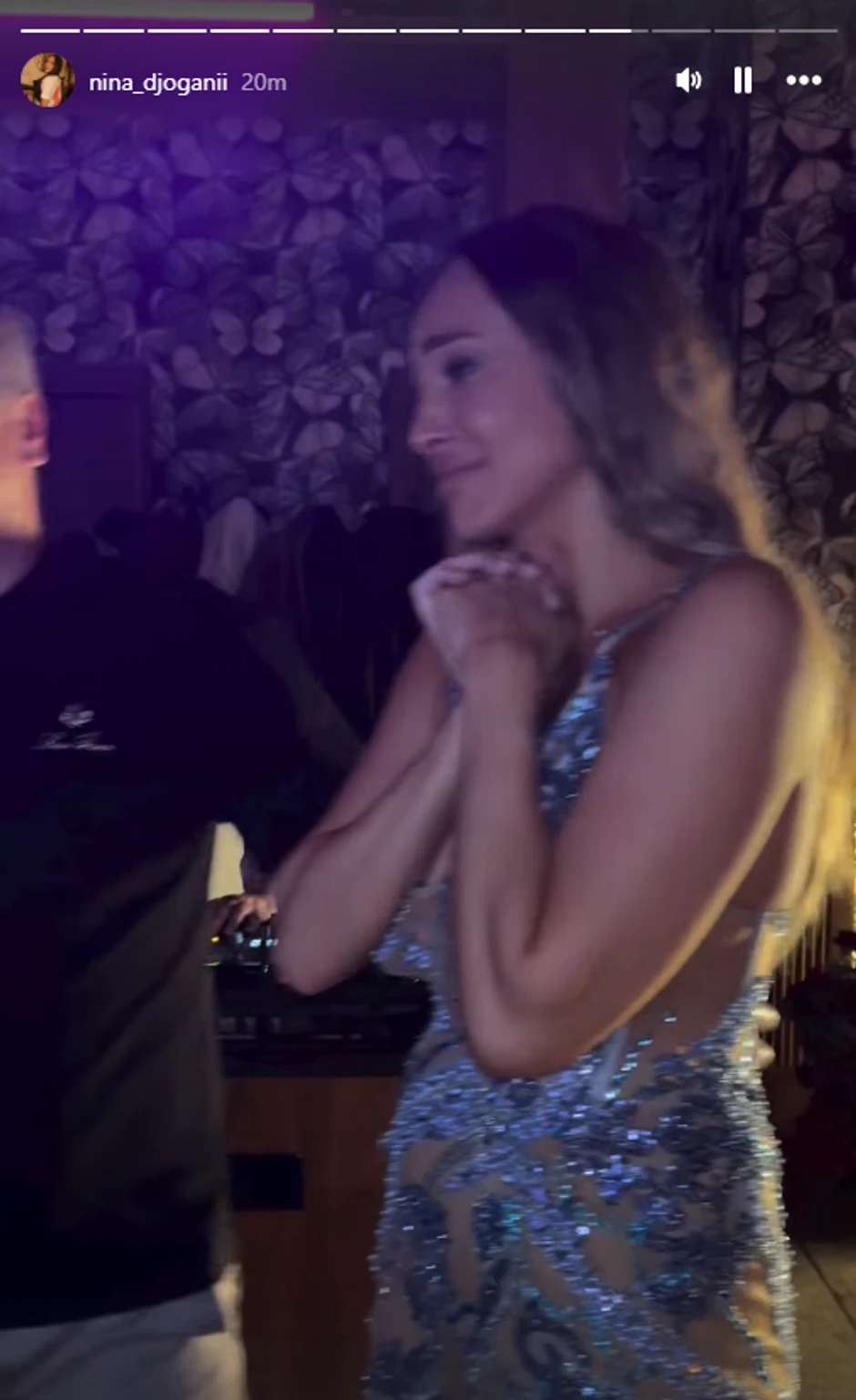 Luna u suzama na svom 30. rođendanu